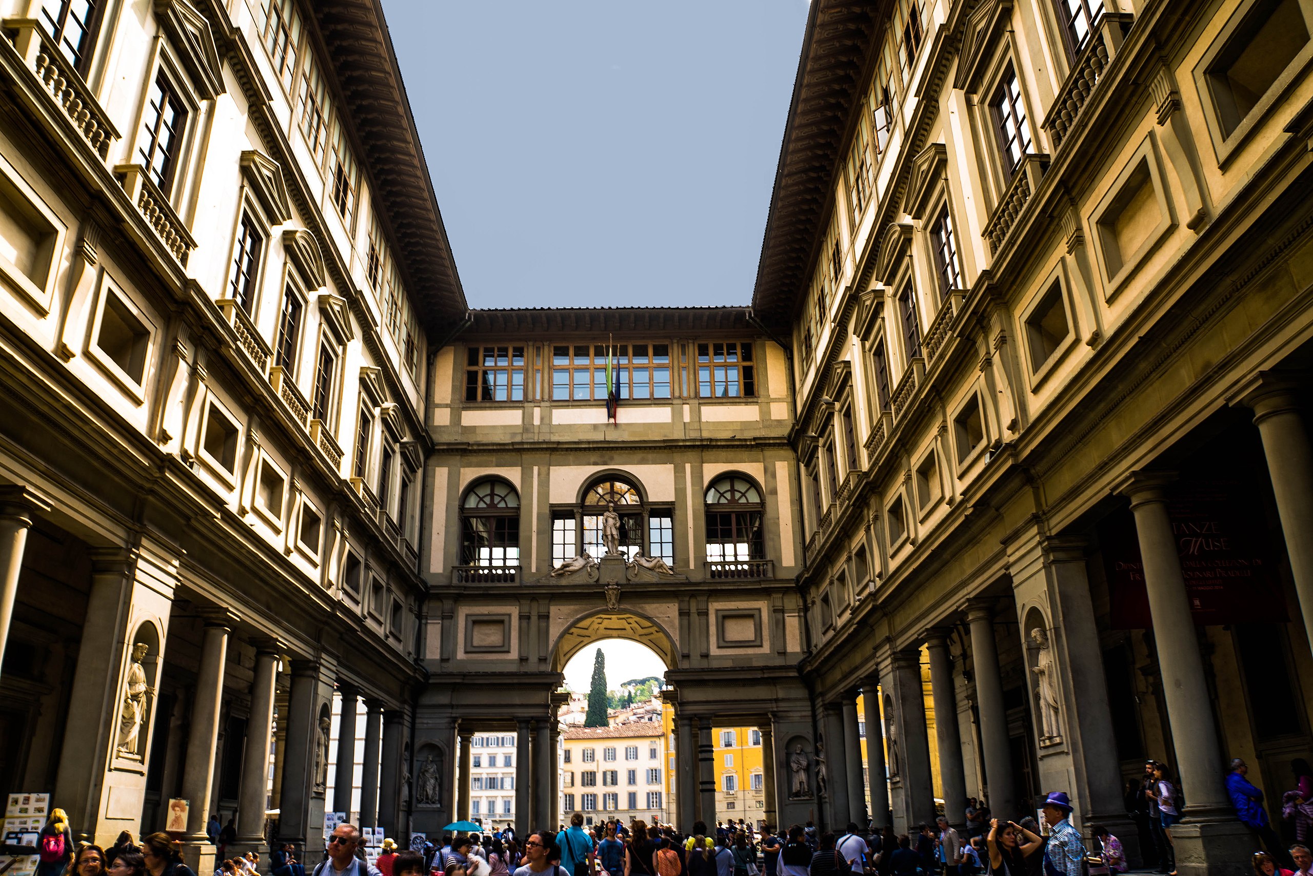 Uffizi Gallery Cove 7758