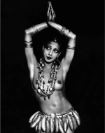 Photo Josephine Baker in her banana costume (NSFW).