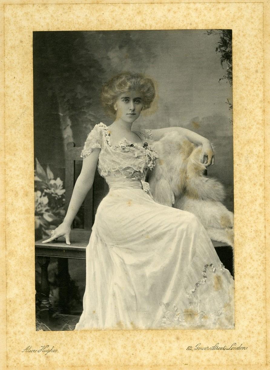 photograph portrait of Natalie Clifford Barney